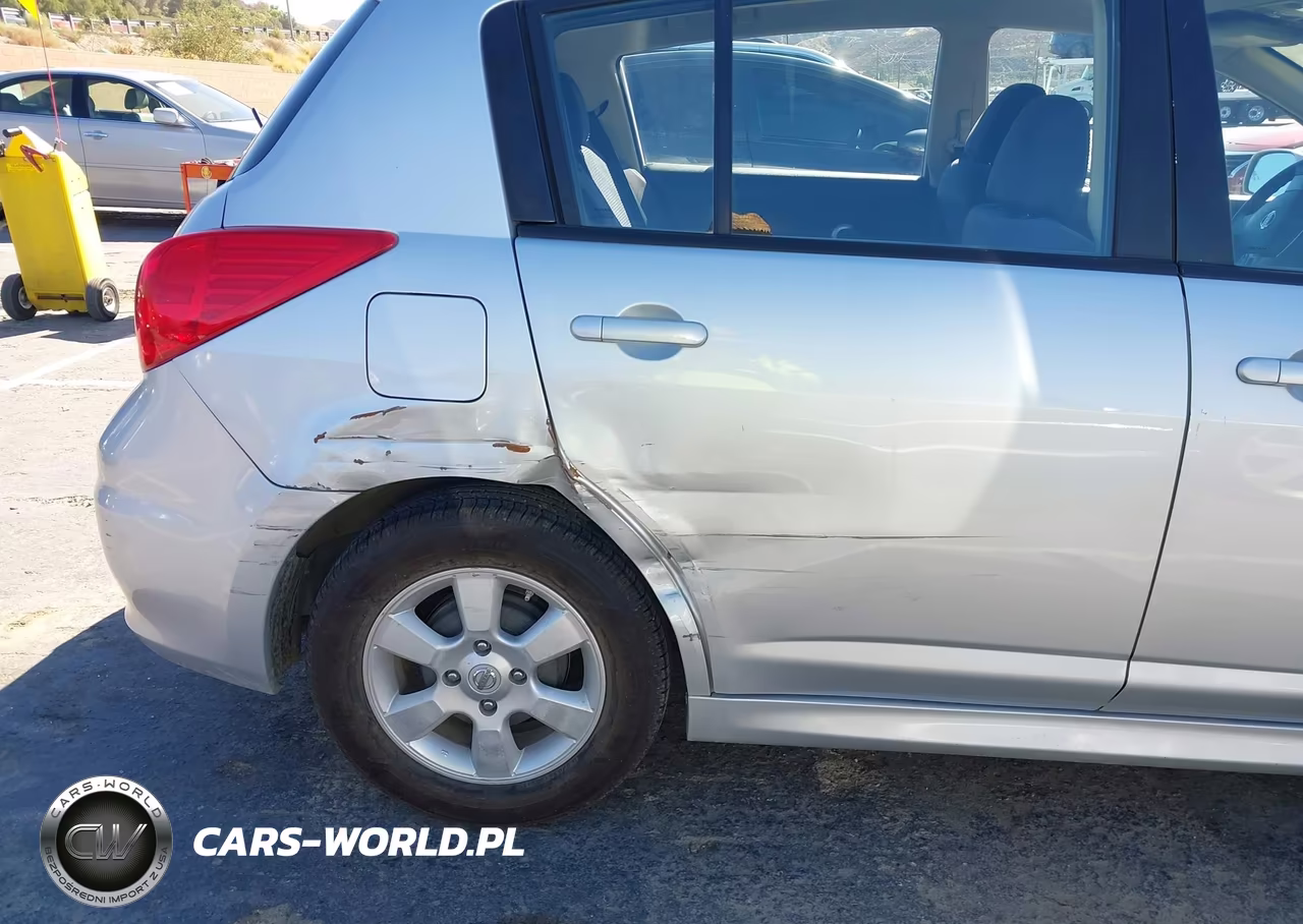2011 Nissan Versa 1.8Sl VIN:3N1BC1CP5BL487428 - 6