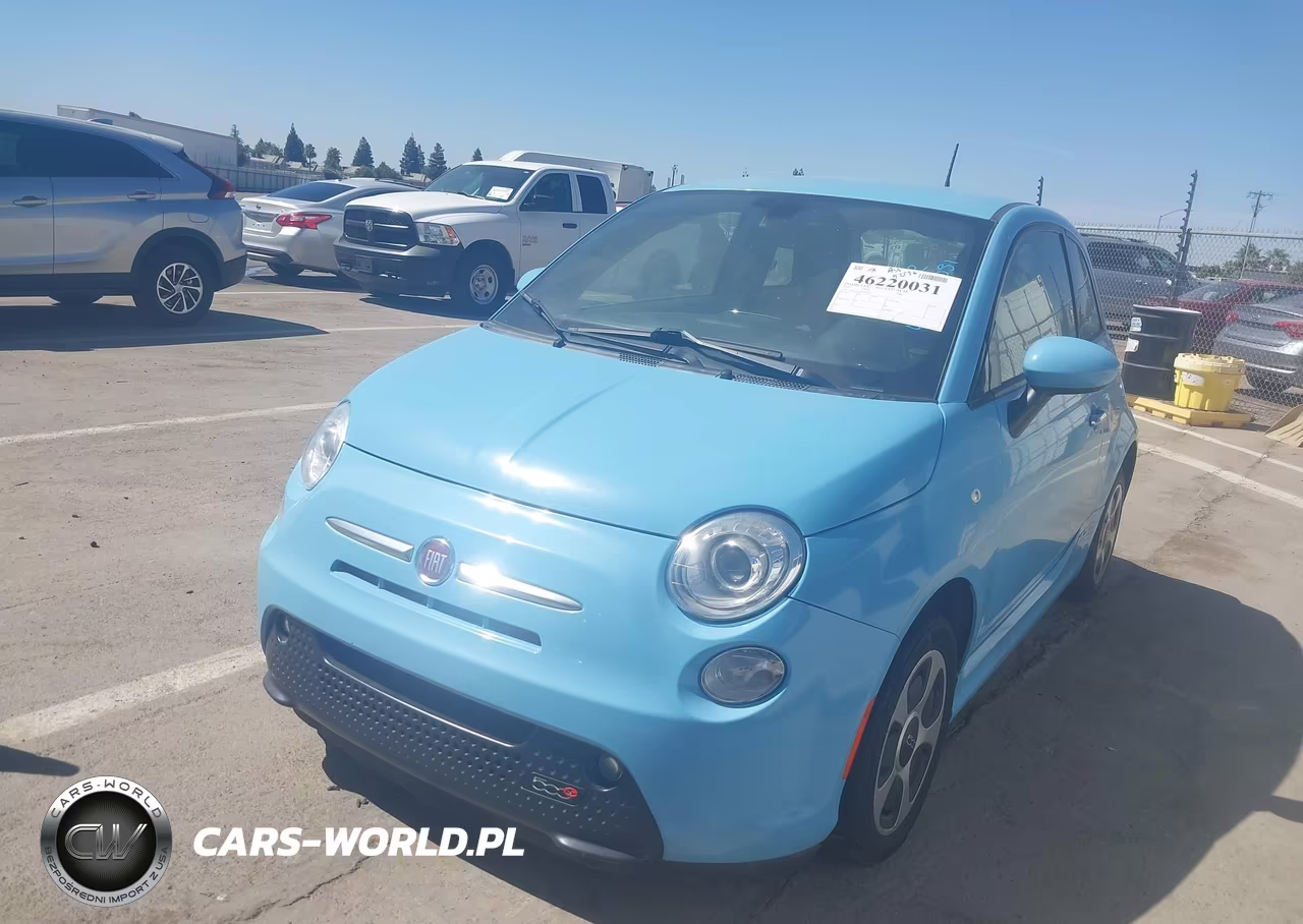 2017 Fiat 500E Battery Electric VIN:3C3CFFGE4HT634365 - 6