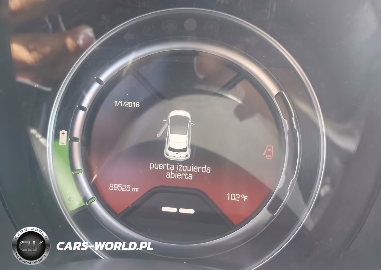 2017 Fiat 500E Battery Electric VIN:3C3CFFGE4HT634365 - 7