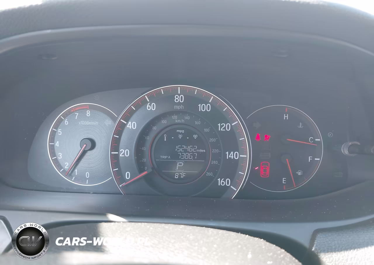 2016 Honda Accord Sport VIN:1HGCR2F52GA220828 - 16