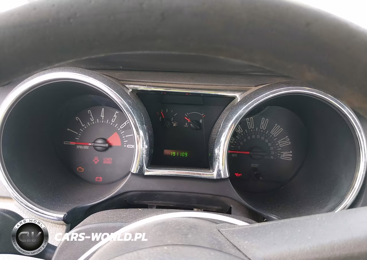 2005 Ford Mustang V6 Deluxe-V6 Premium VIN:1ZVFT80N555137177 - 7