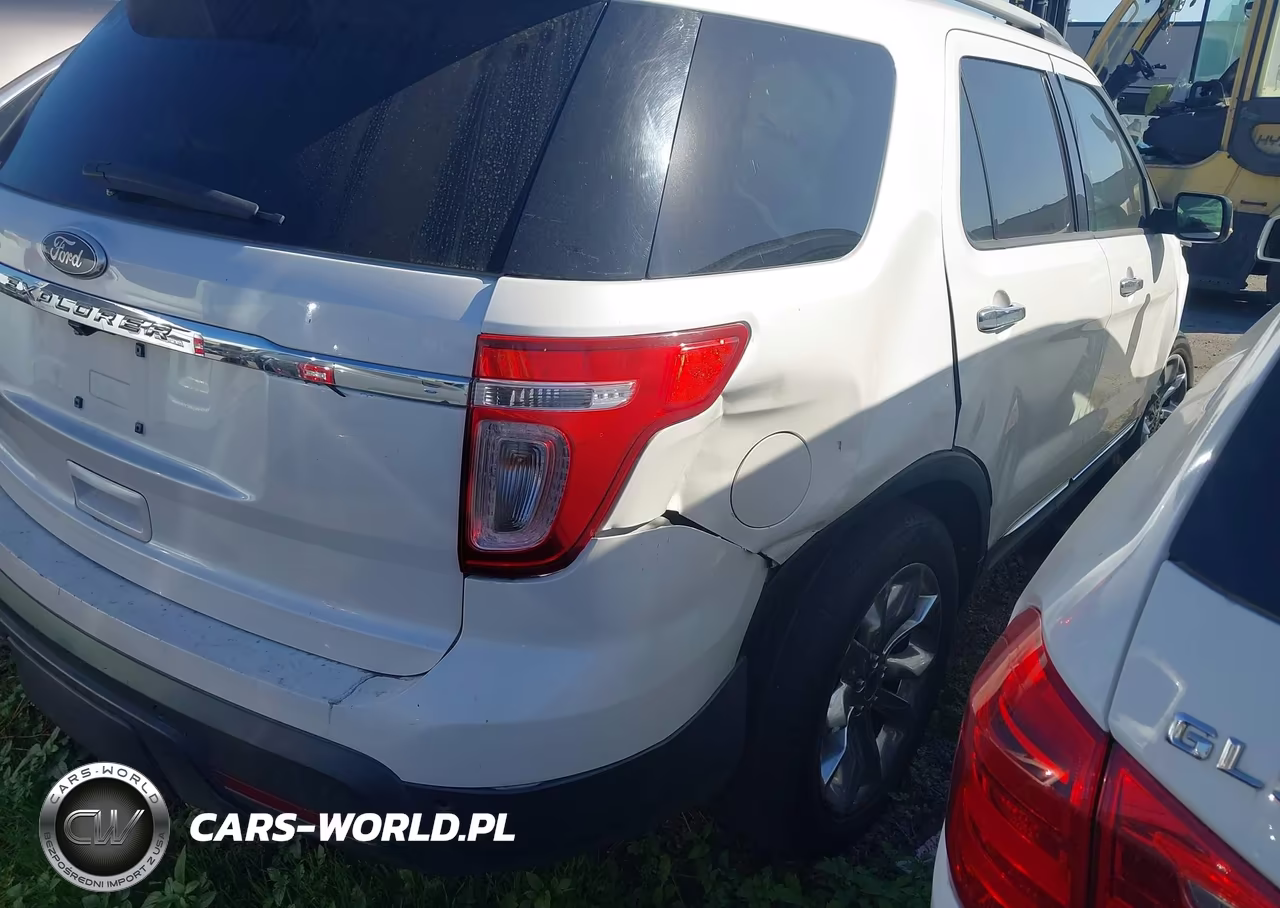 2011 Ford Explorer Xlt VIN:1FMHK7D8XBGA15455 - 4