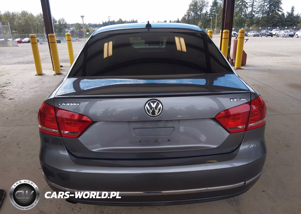 2015 Volkswagen Passat 1.8T Se VIN:1VWBS7A3XFC014139 - 17