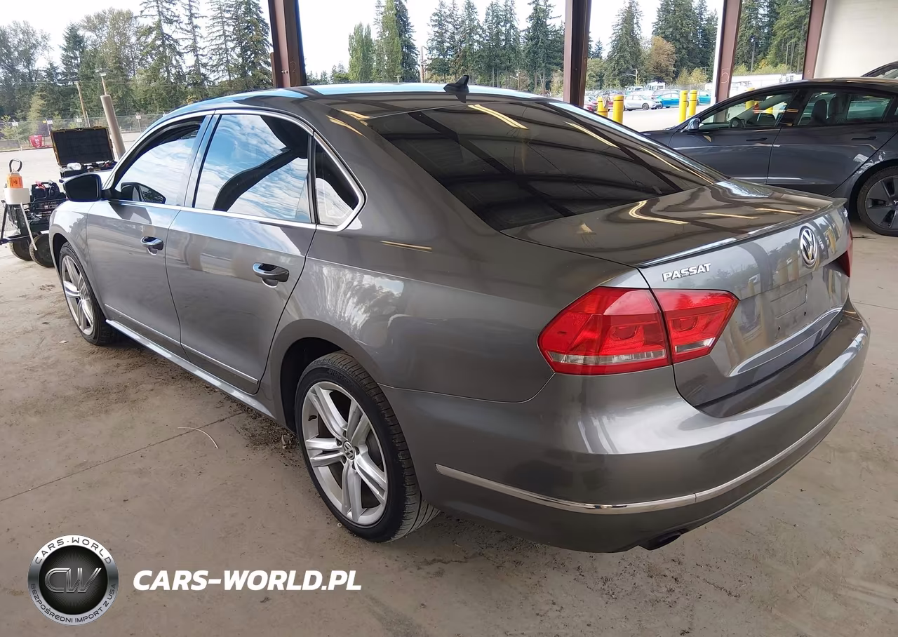 2015 Volkswagen Passat 1.8T Se VIN:1VWBS7A3XFC014139 - 3