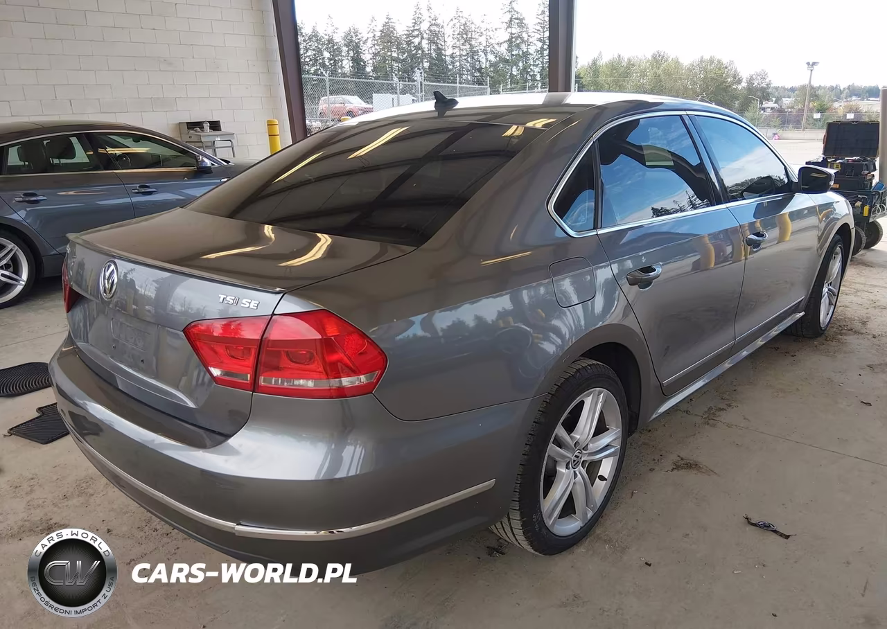2015 Volkswagen Passat 1.8T Se VIN:1VWBS7A3XFC014139 - 4