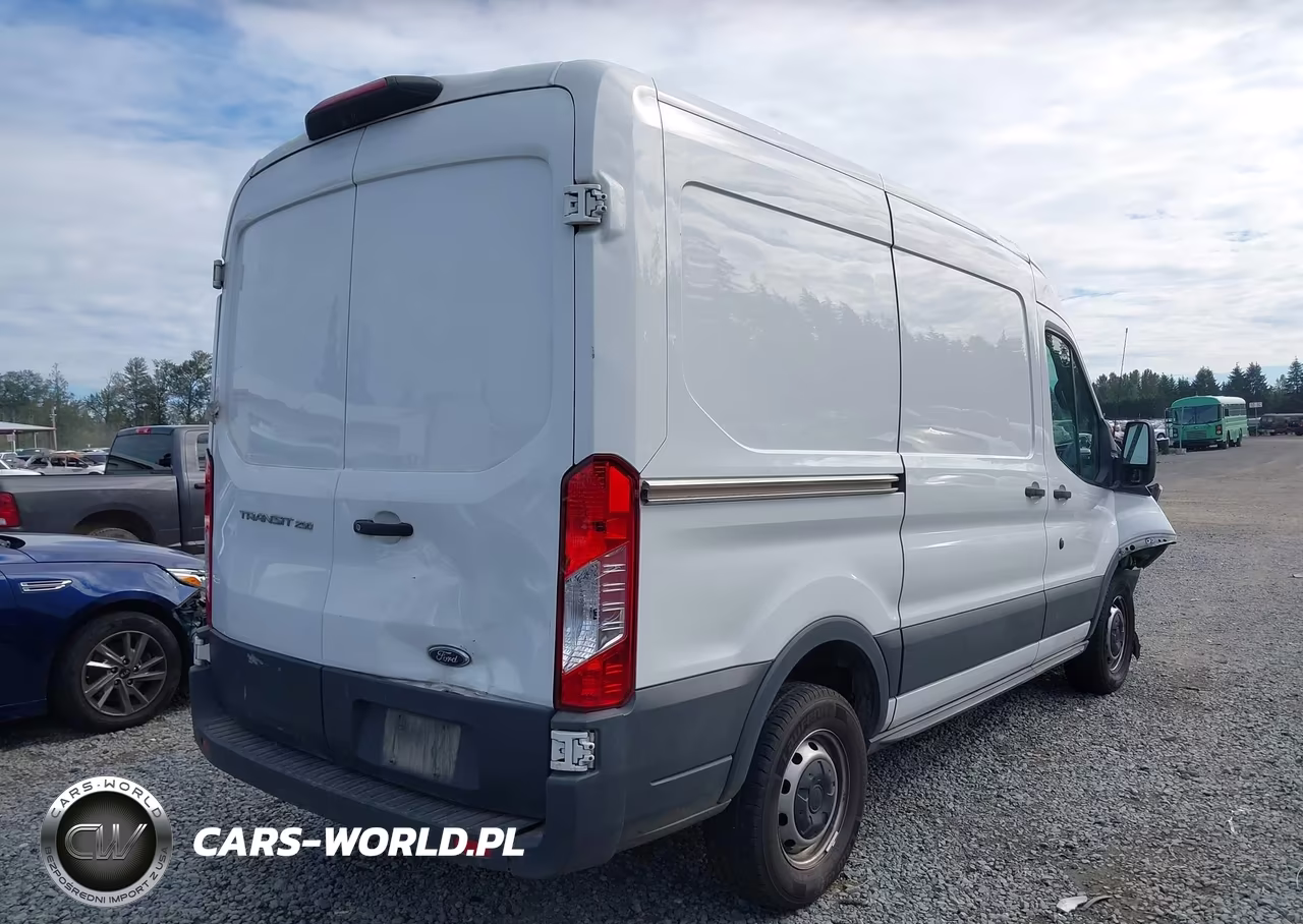 2018 Ford Transit-250 VIN:1FTYR1CM1JKA53504 - 4