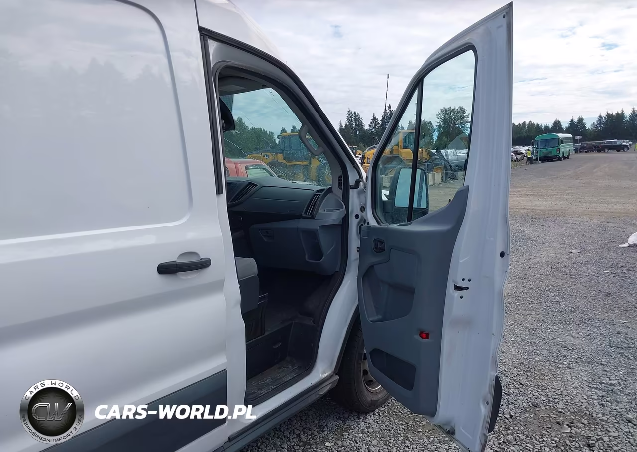 2018 Ford Transit-250 VIN:1FTYR1CM1JKA53504 - 5