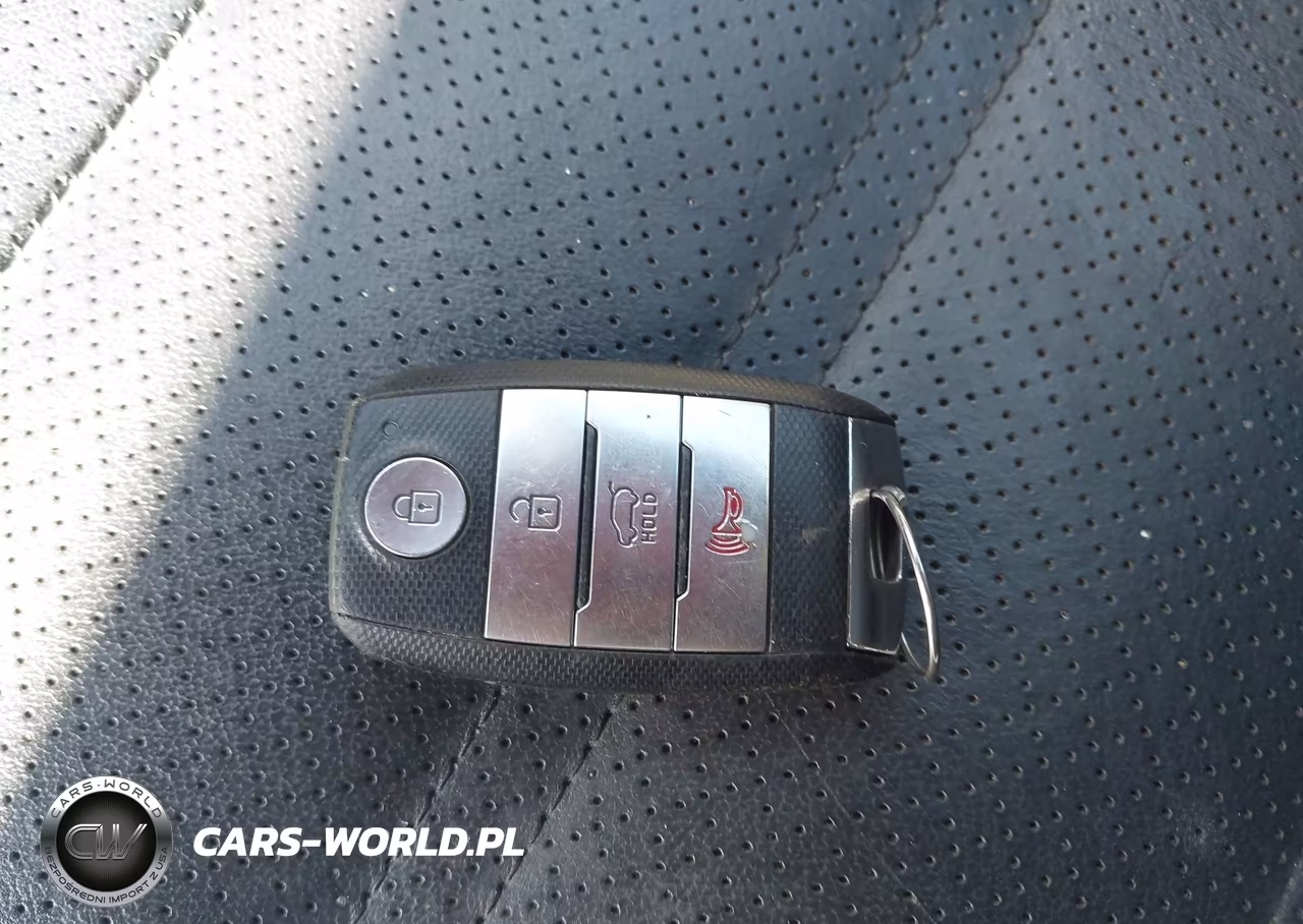 2017 Kia Sorento 3.3L Ex VIN:5XYPH4A50HG222374 - 11