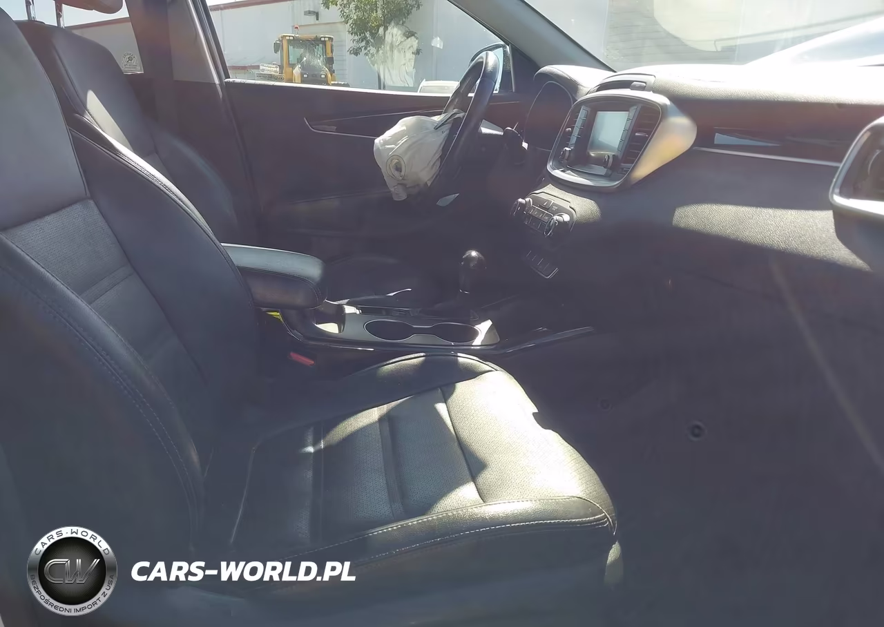 2017 Kia Sorento 3.3L Ex VIN:5XYPH4A50HG222374 - 5