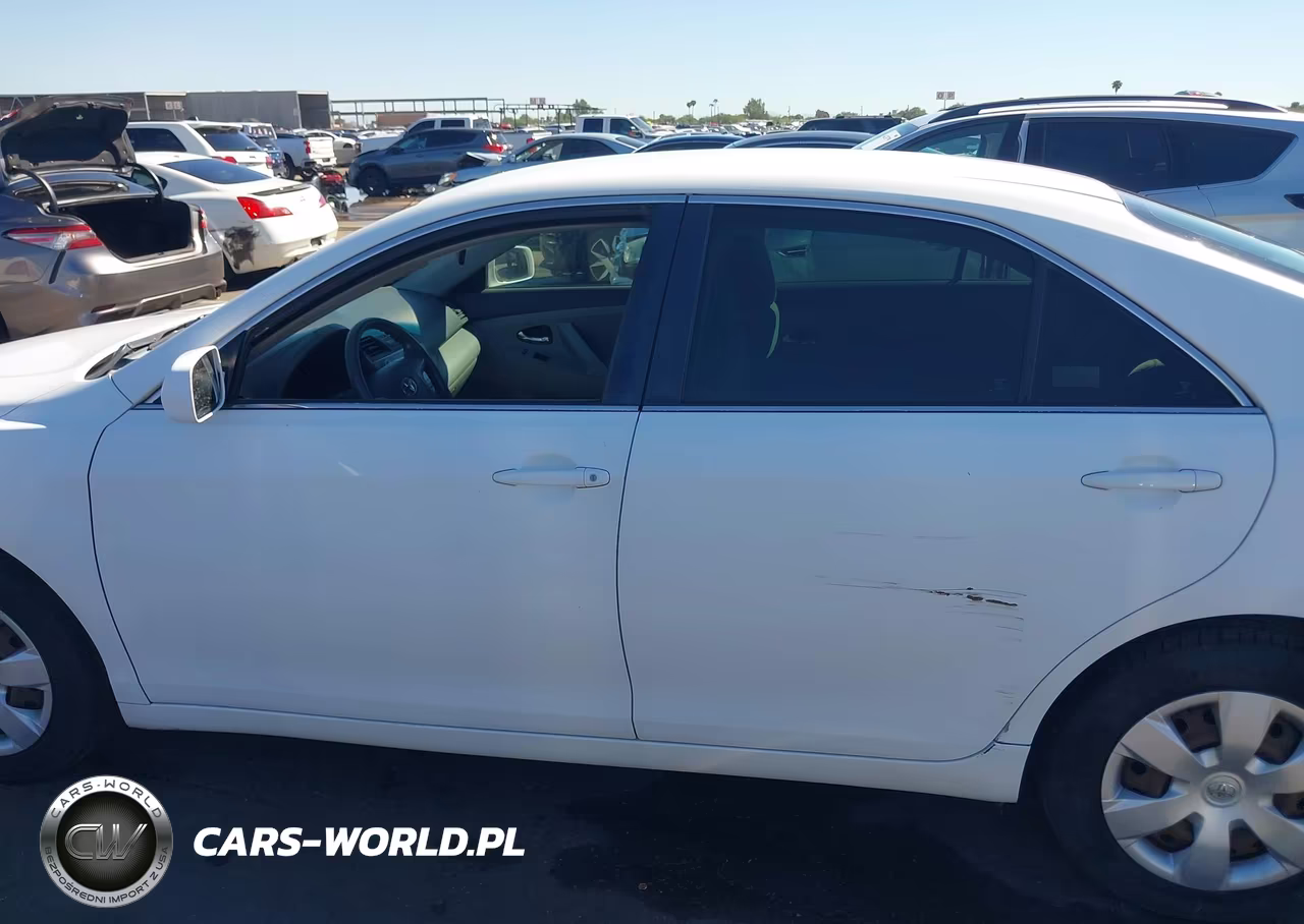 2009 Toyota Camry Le VIN:4T4BE46K49R080713 - 15