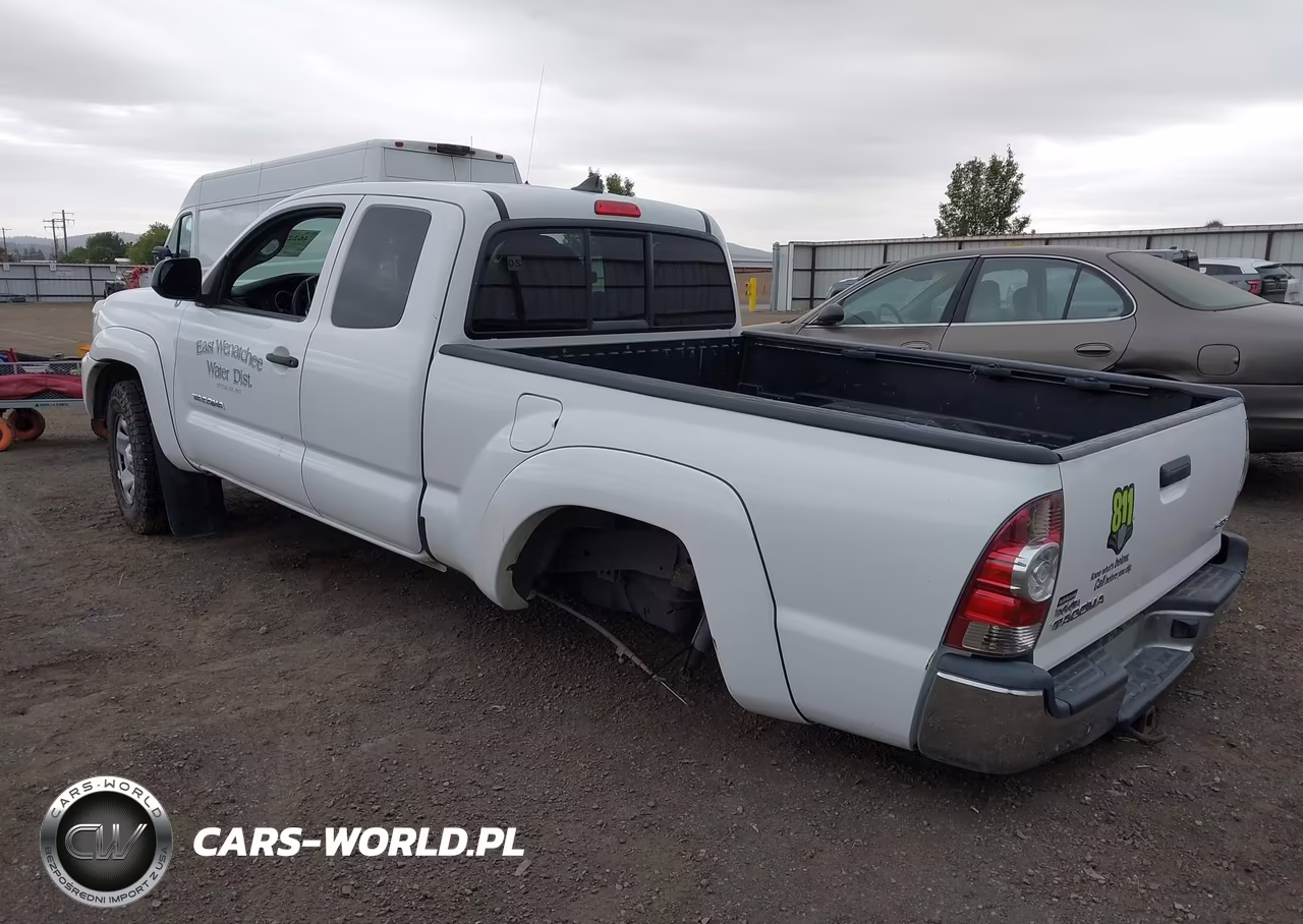 2014 Toyota Tacoma VIN:5TFUX4EN7EX026019 - 3