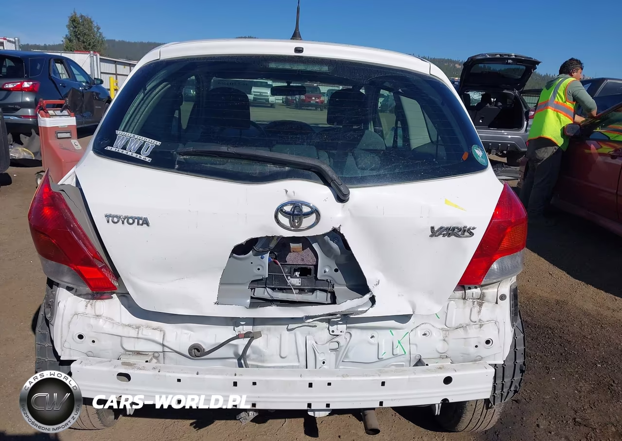 2011 Toyota Yaris VIN:JTDJT4K30B5325859 - 6