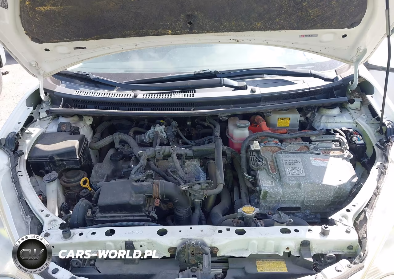 2013 Toyota Prius C Two VIN:JTDKDTB3XD1043637 - 10
