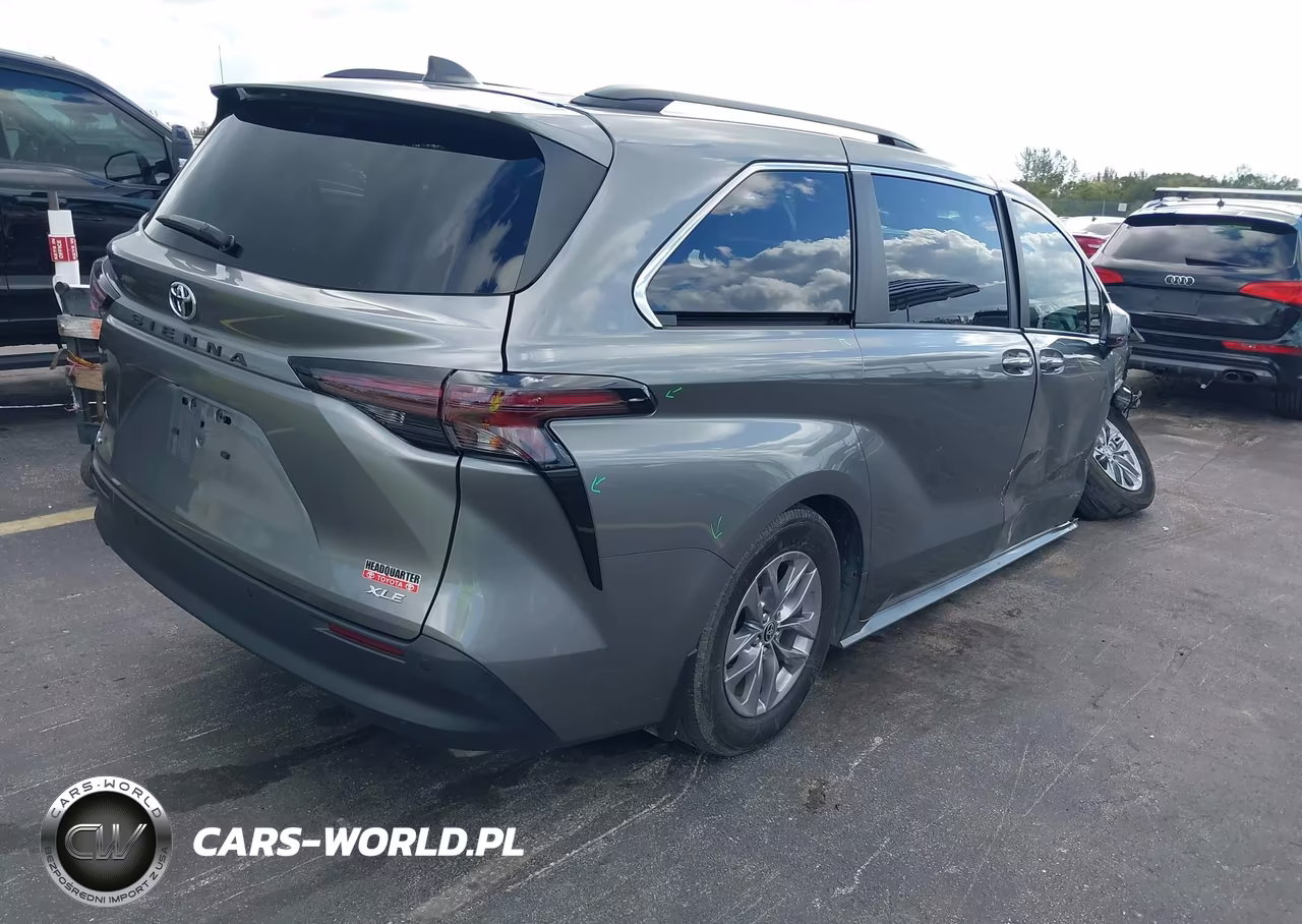 2026 Toyota Sienna Xle VIN:5TDYRKECXTS296220 - 4