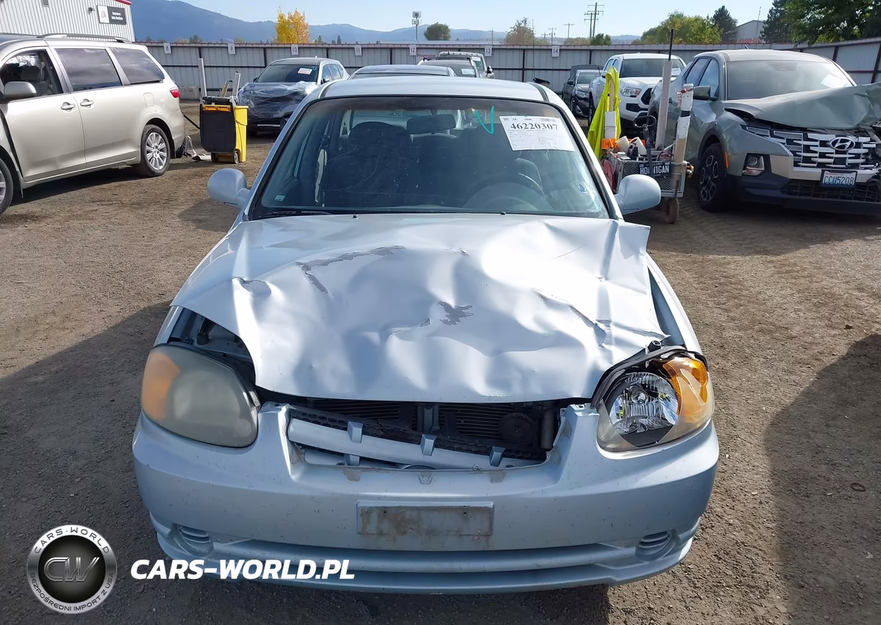 2004 Hyundai Accent Gl VIN:KMHCG45C54U499827 - 13