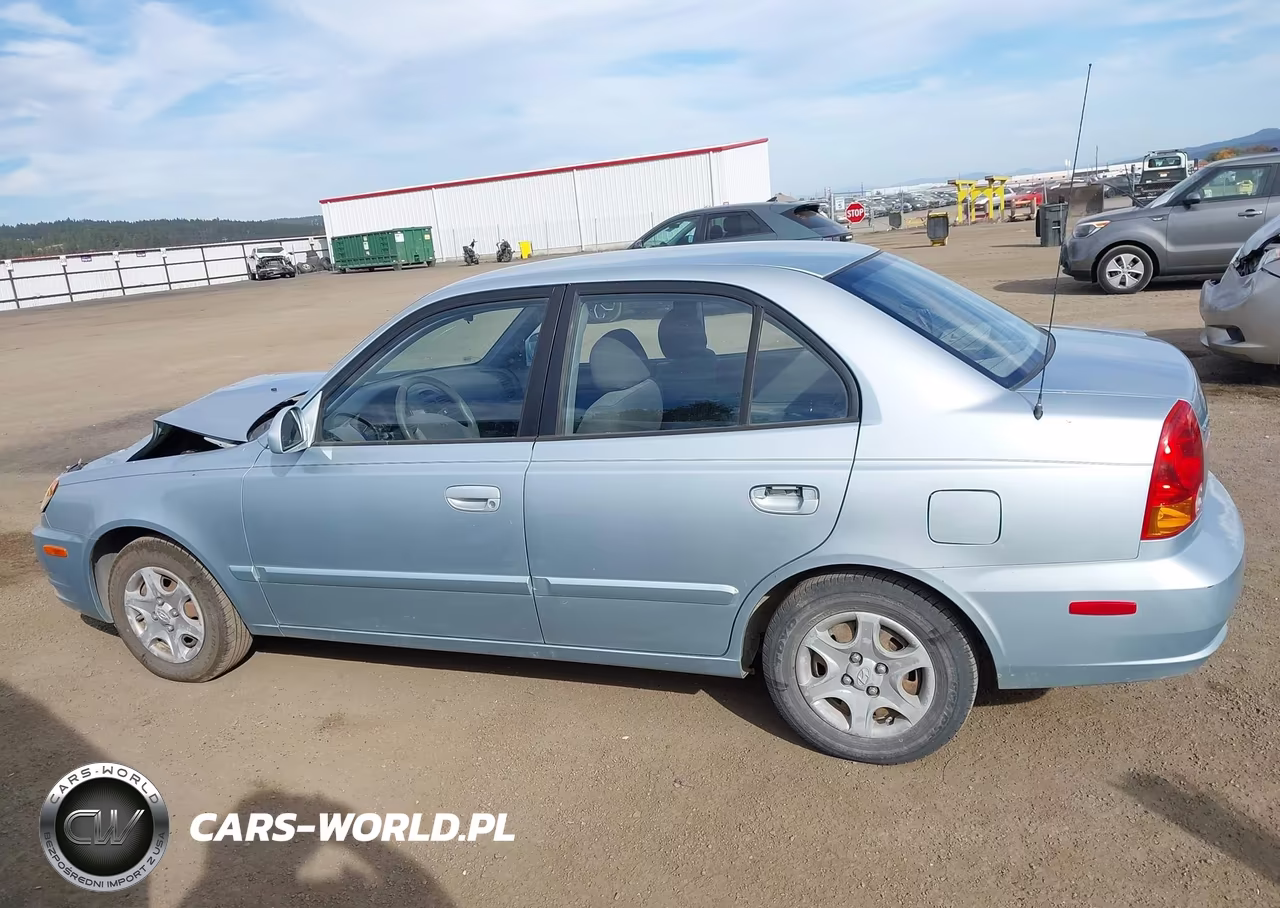 2004 Hyundai Accent Gl VIN:KMHCG45C54U499827 - 15