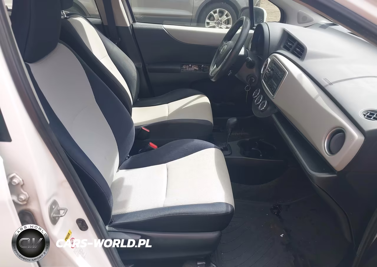 2013 Toyota Yaris Le VIN:JTDKTUD38DD553831 - 5