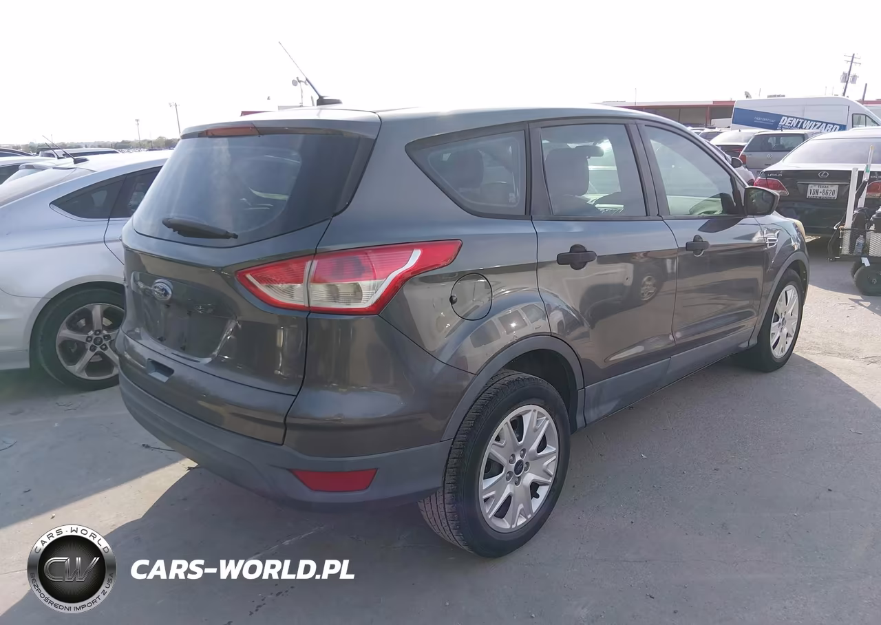 2015 Ford Escape S VIN:1FMCU0F76FUC24389 - 4