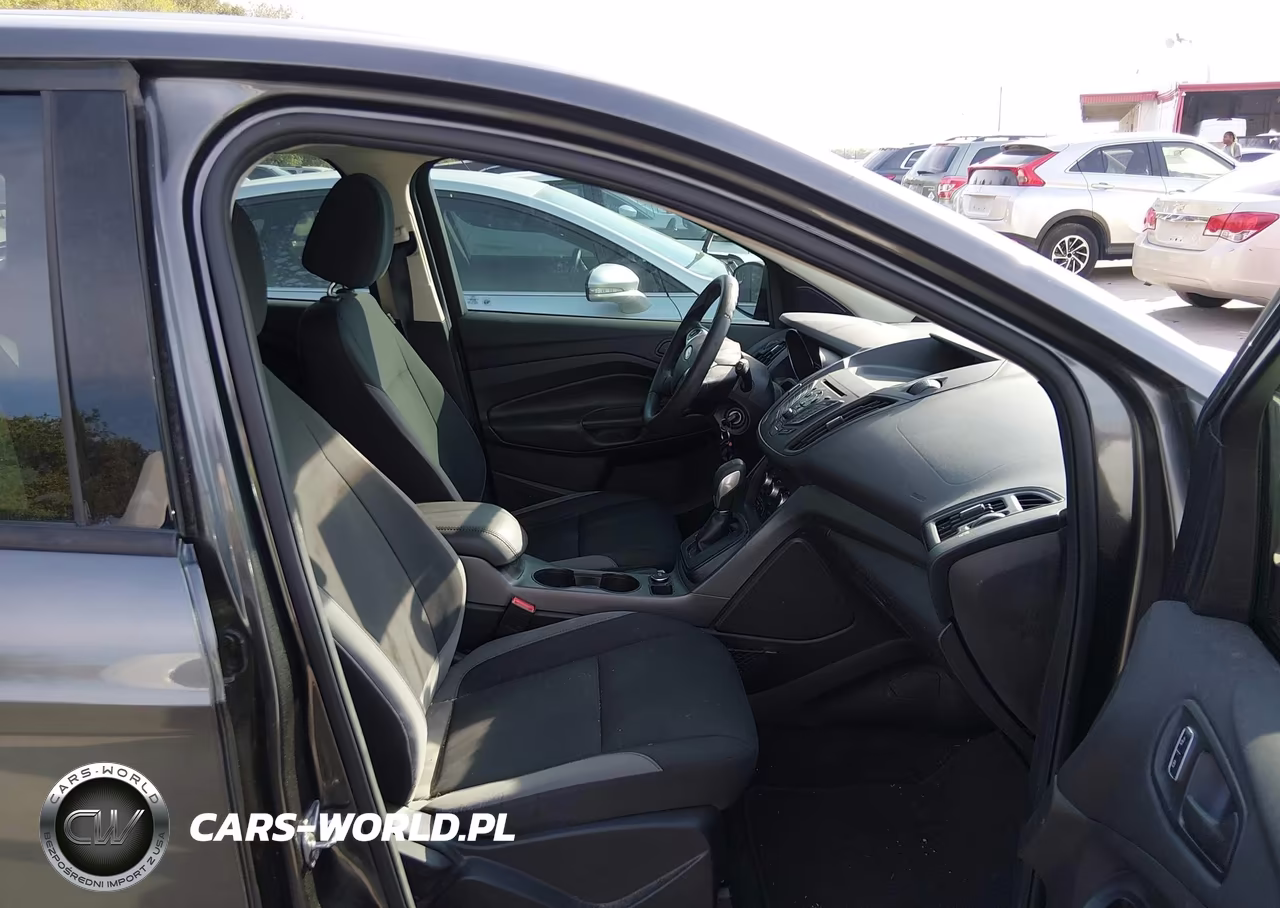 2015 Ford Escape S VIN:1FMCU0F76FUC24389 - 5
