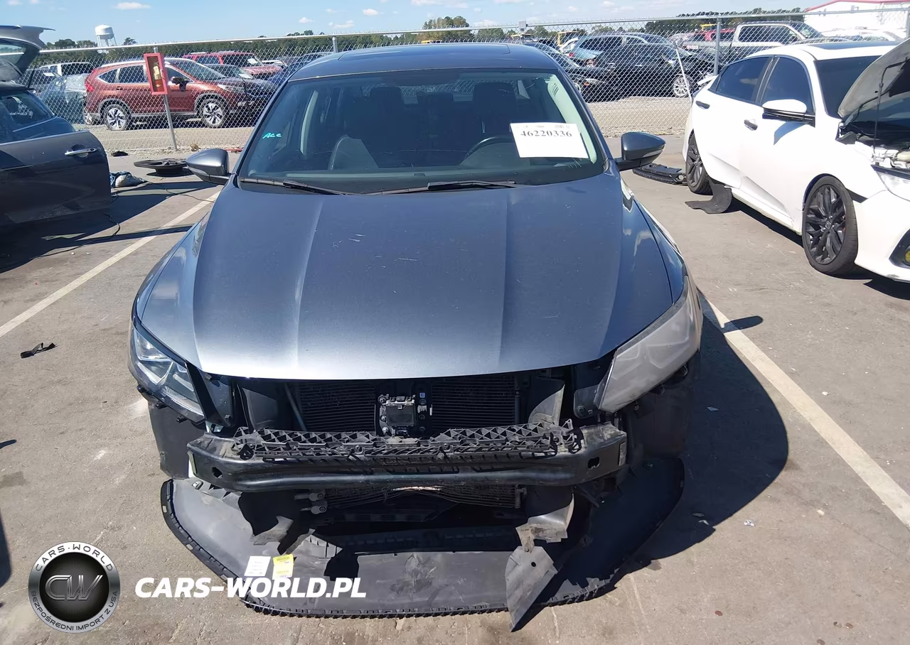 2018 Volkswagen Passat 2.0T Se VIN:1VWBA7A35JC000385 - 13