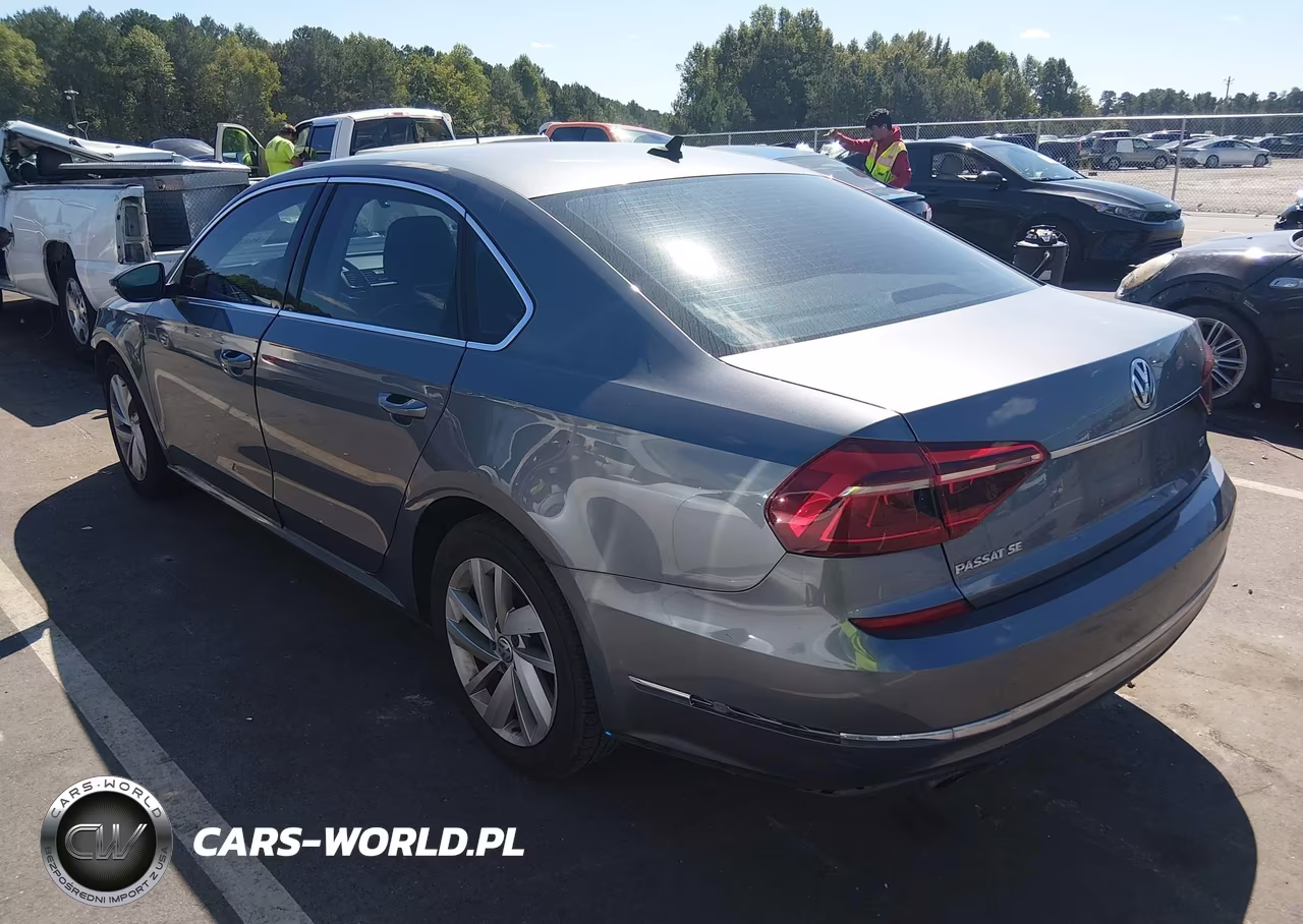 2018 Volkswagen Passat 2.0T Se VIN:1VWBA7A35JC000385 - 3