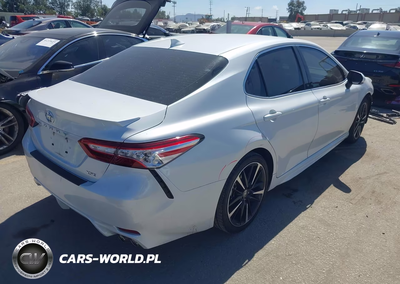 2020 Toyota Camry Xse VIN:4T1K61AK1LU972485 - 4