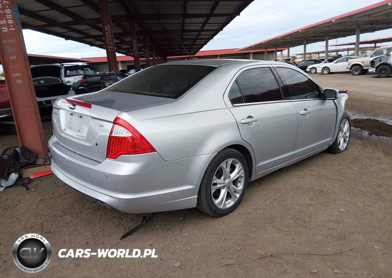 2012 Ford Fusion Se VIN:3FAHP0HAXCR151174 - 4