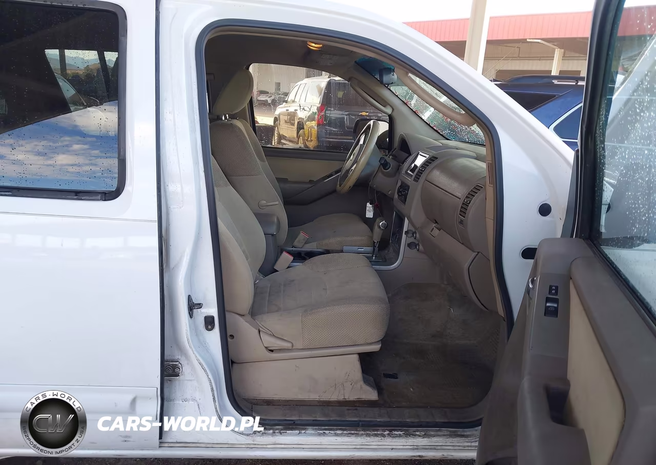 2010 Nissan Pathfinder S VIN:5N1AR1NB4AC621313 - 5