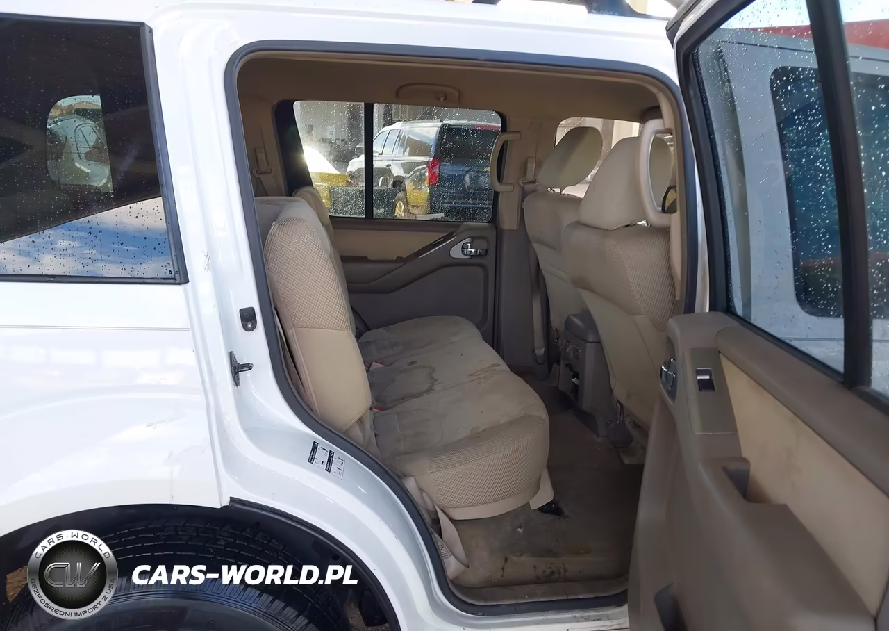 2010 Nissan Pathfinder S VIN:5N1AR1NB4AC621313 - 8
