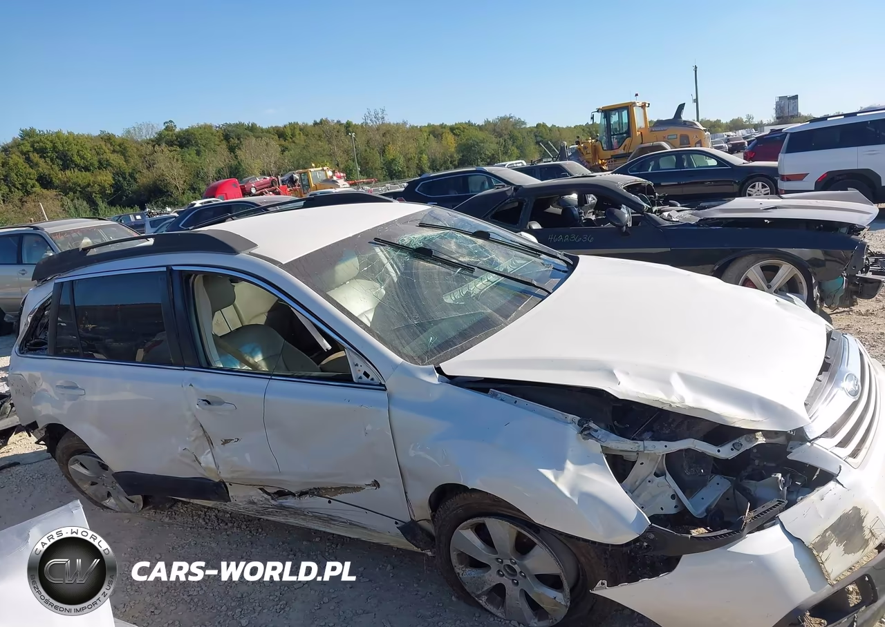 2012 Subaru Outback 2.5I Premium VIN:4S4BRCCC1C3262565 - 14