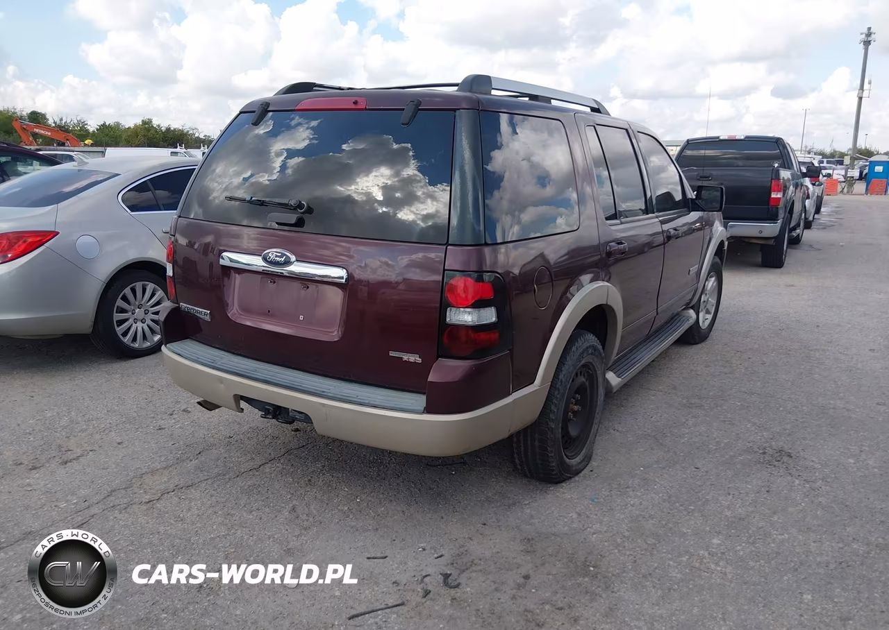2007 Ford Explorer Eddie Bauer VIN:1FMEU64E37UB46250 - 4