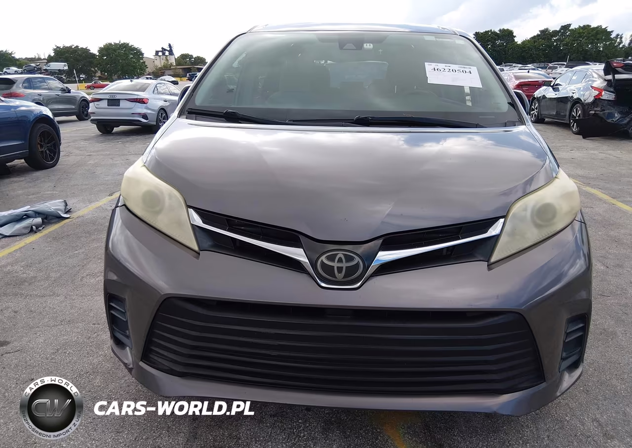 2019 Toyota Sienna Le 8 Passenger VIN:5TDKZ3DC3KS966265 - 12
