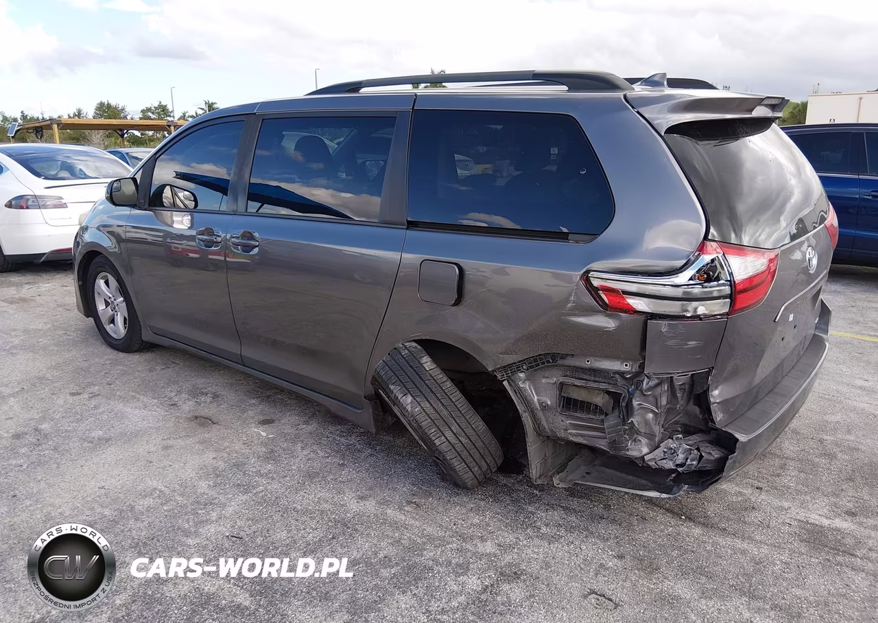2019 Toyota Sienna Le 8 Passenger VIN:5TDKZ3DC3KS966265 - 6