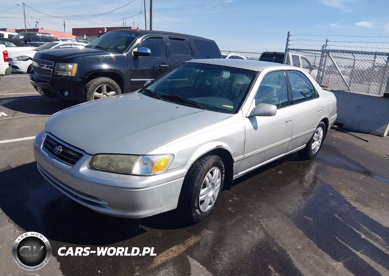 2001 Toyota Camry Le VIN:4T1BG22K21U027155 - 2