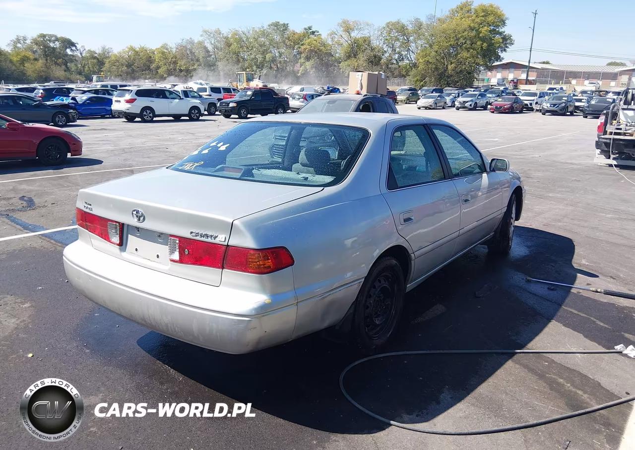 2001 Toyota Camry Le VIN:4T1BG22K21U027155 - 4