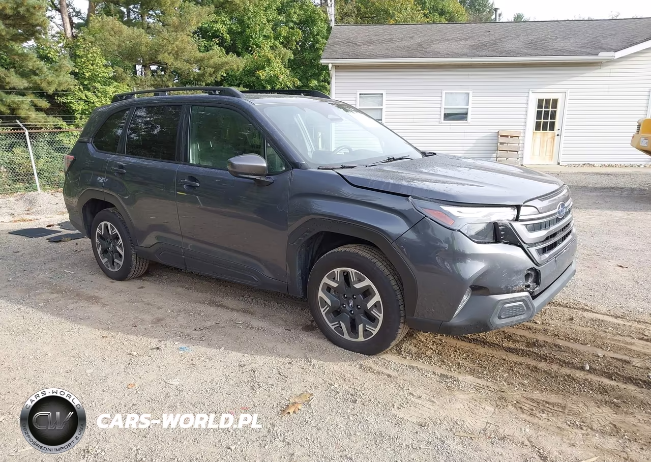 2025 Subaru Forester Premium