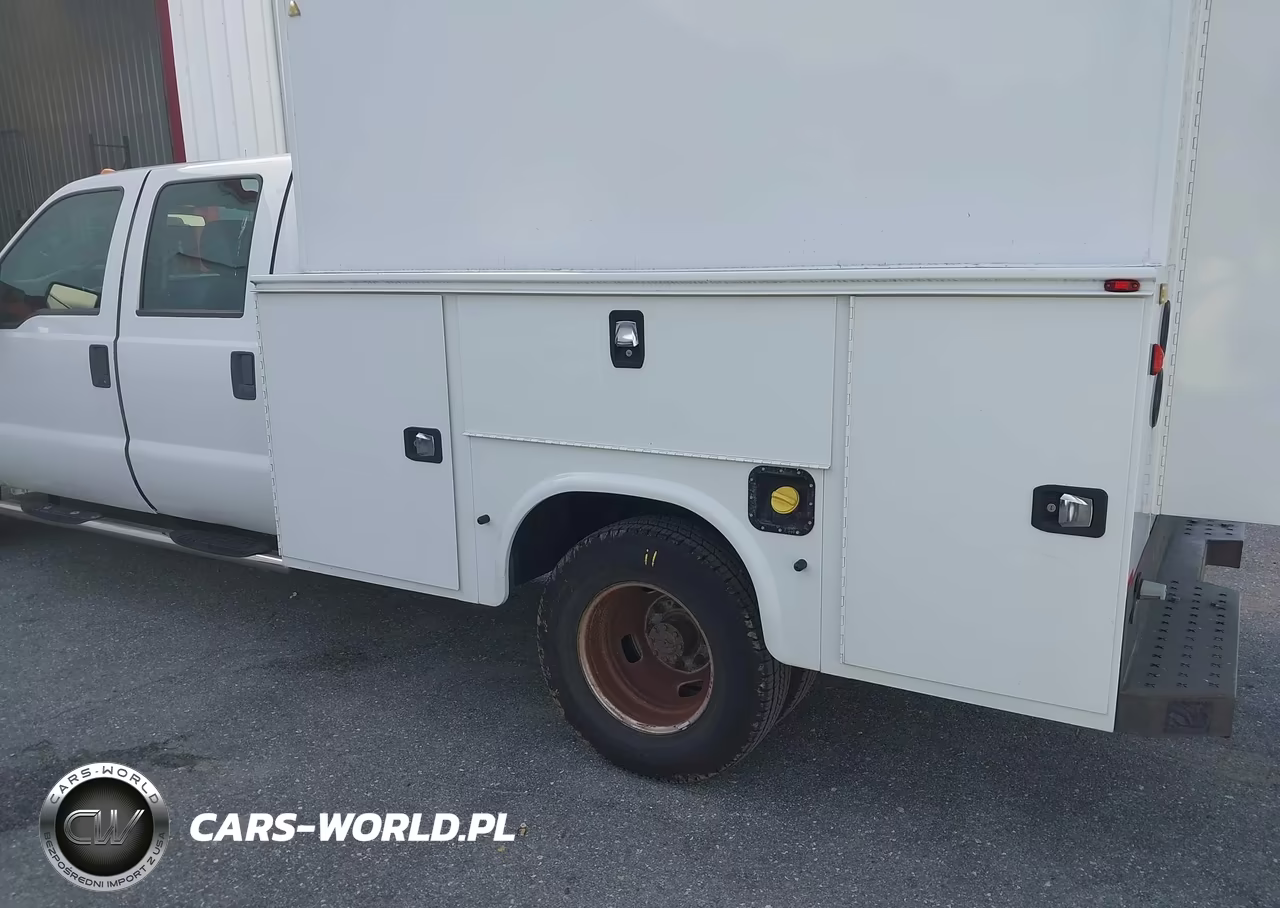 2015 Ford F-350 Chassis Xl VIN:1FD8W3G66FEB83313 - 12