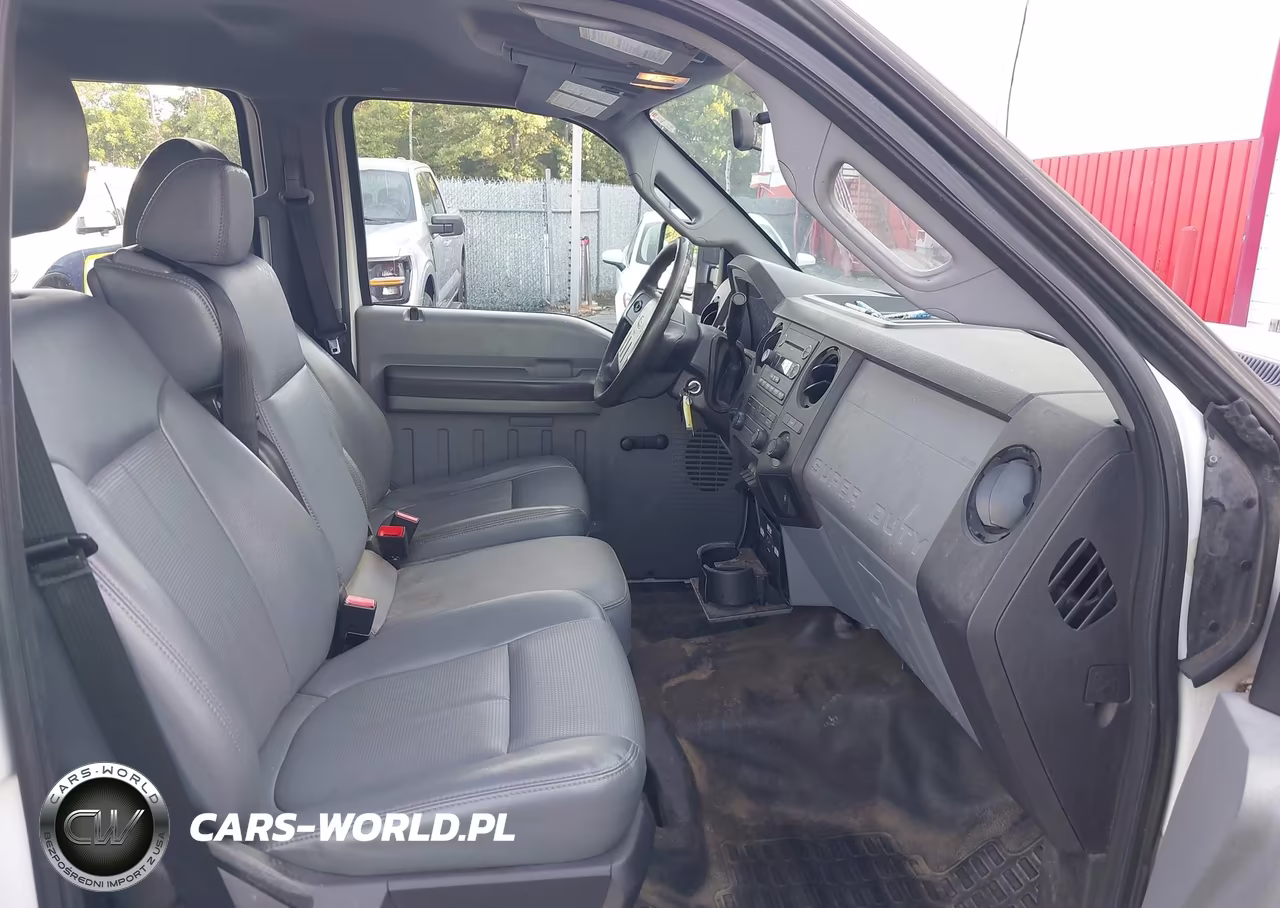 2015 Ford F-350 Chassis Xl VIN:1FD8W3G66FEB83313 - 5