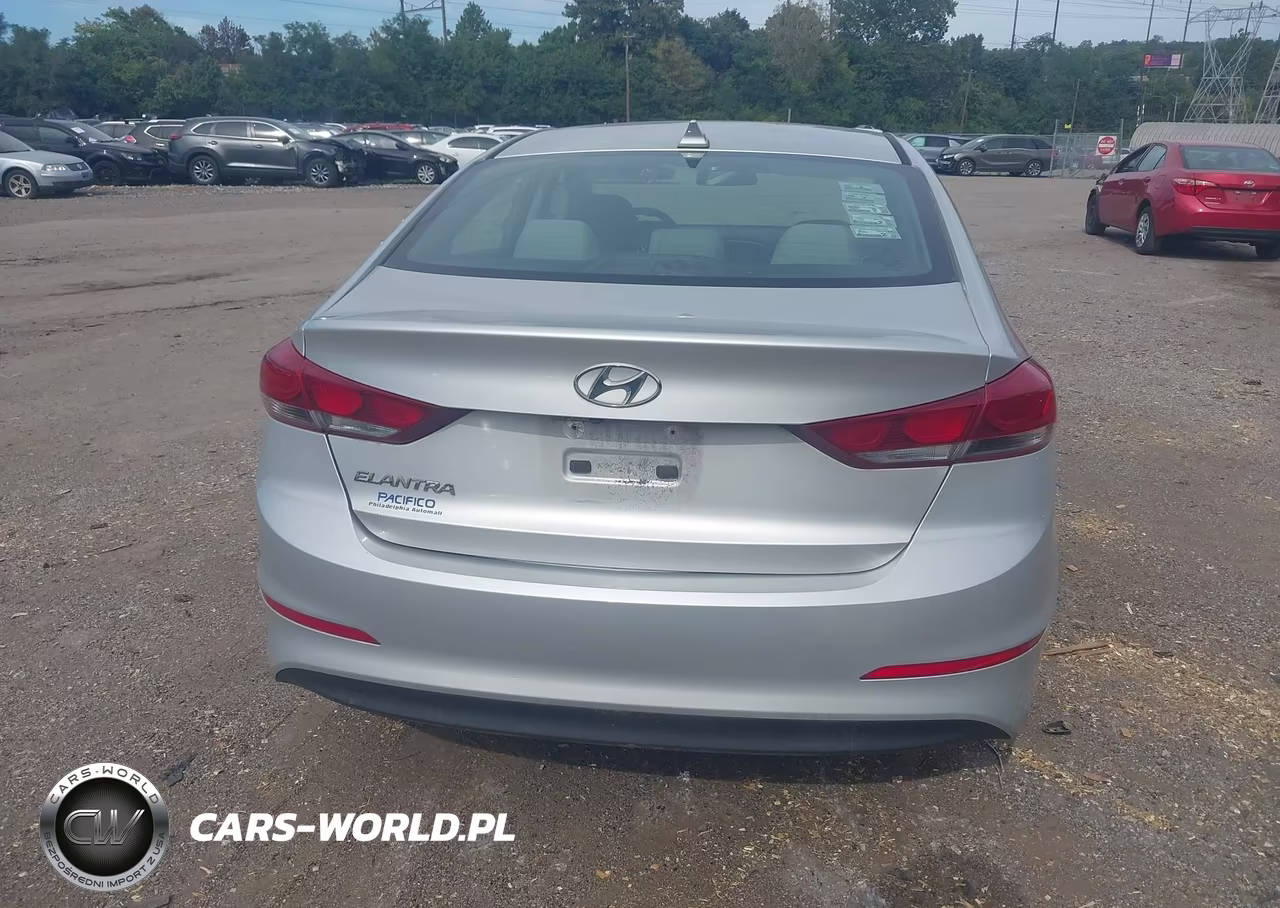 2018 Hyundai Elantra Sel VIN:5NPD84LFXJH238329 - 16