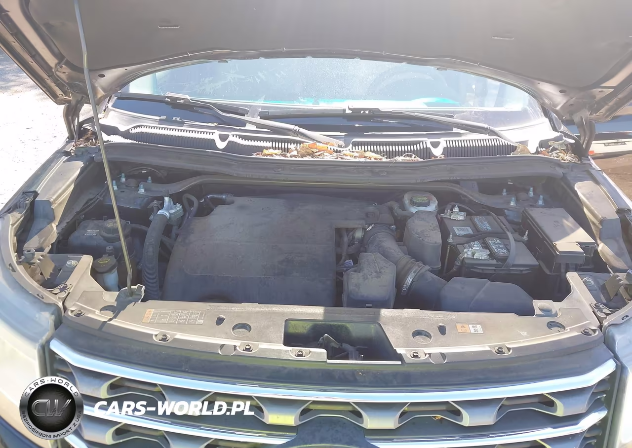 2017 Ford Explorer VIN:1FM5K7B8XHGA31766 - 10