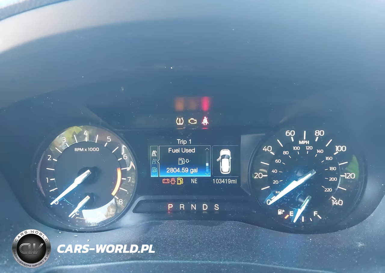 2017 Ford Explorer VIN:1FM5K7B8XHGA31766 - 7