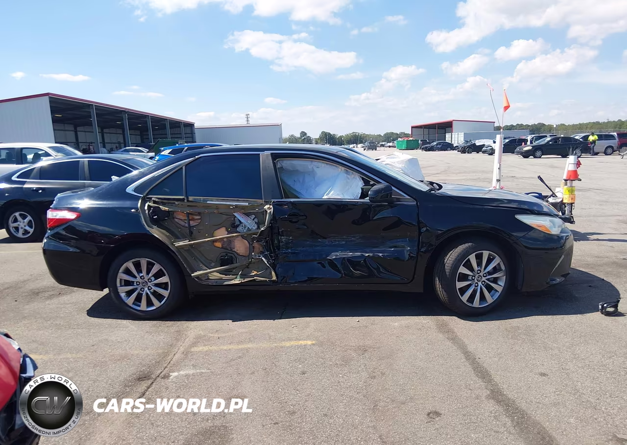 2015 Toyota Camry Xle VIN:4T4BF1FK0FR480503 - 13