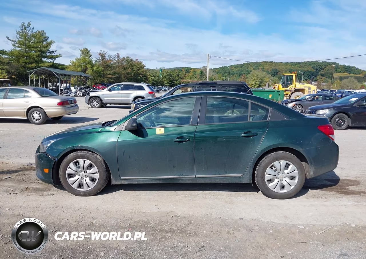 2014 Chevrolet Cruze Ls VIN:1G1PB5SG8E7220588 - 15