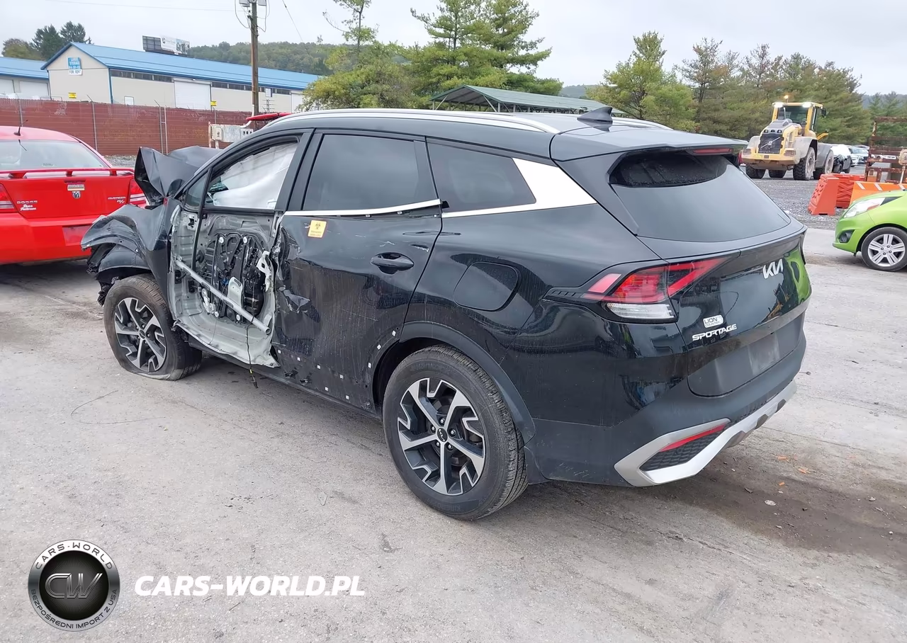 2023 Kia Sportage Hybrid Ex VIN:KNDPVCAG2P7033886 - 3