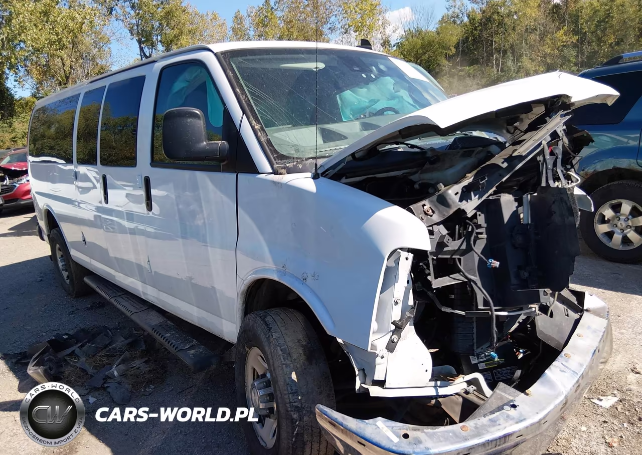 2019 Chevrolet Express 3500 Lt VIN:1GAZGPFG6K1194815 - 1