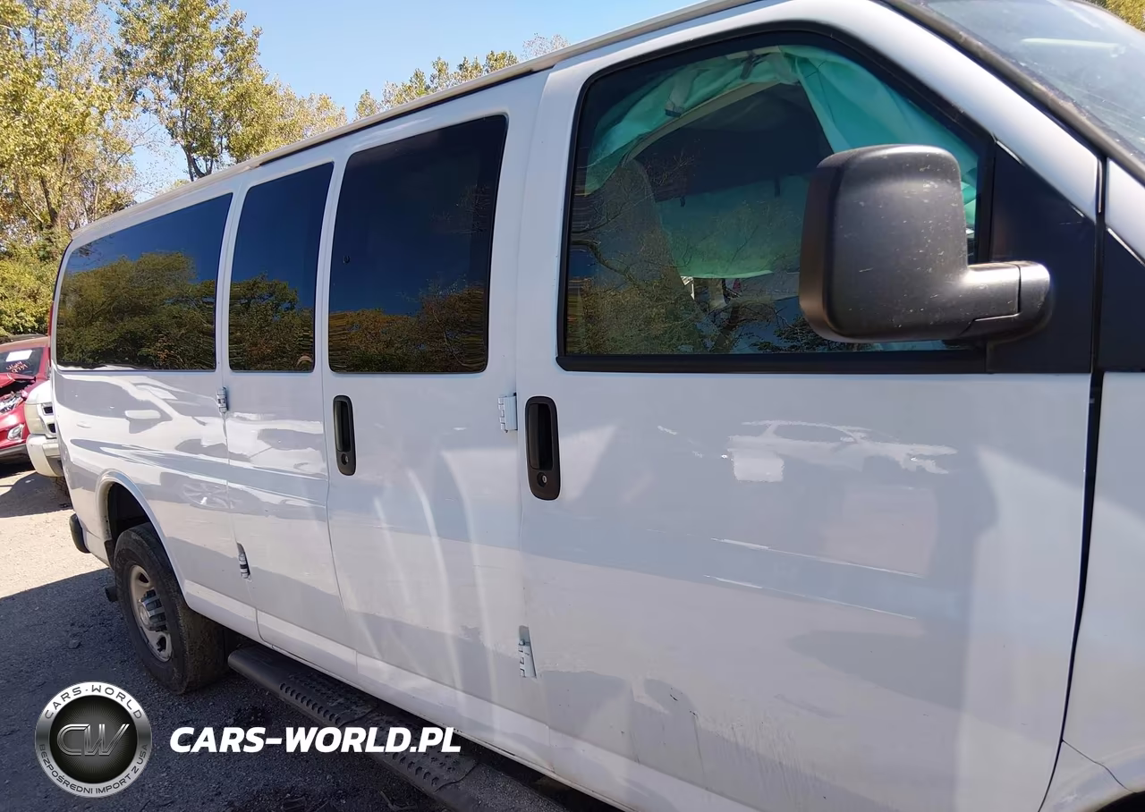 2019 Chevrolet Express 3500 Lt VIN:1GAZGPFG6K1194815 - 12