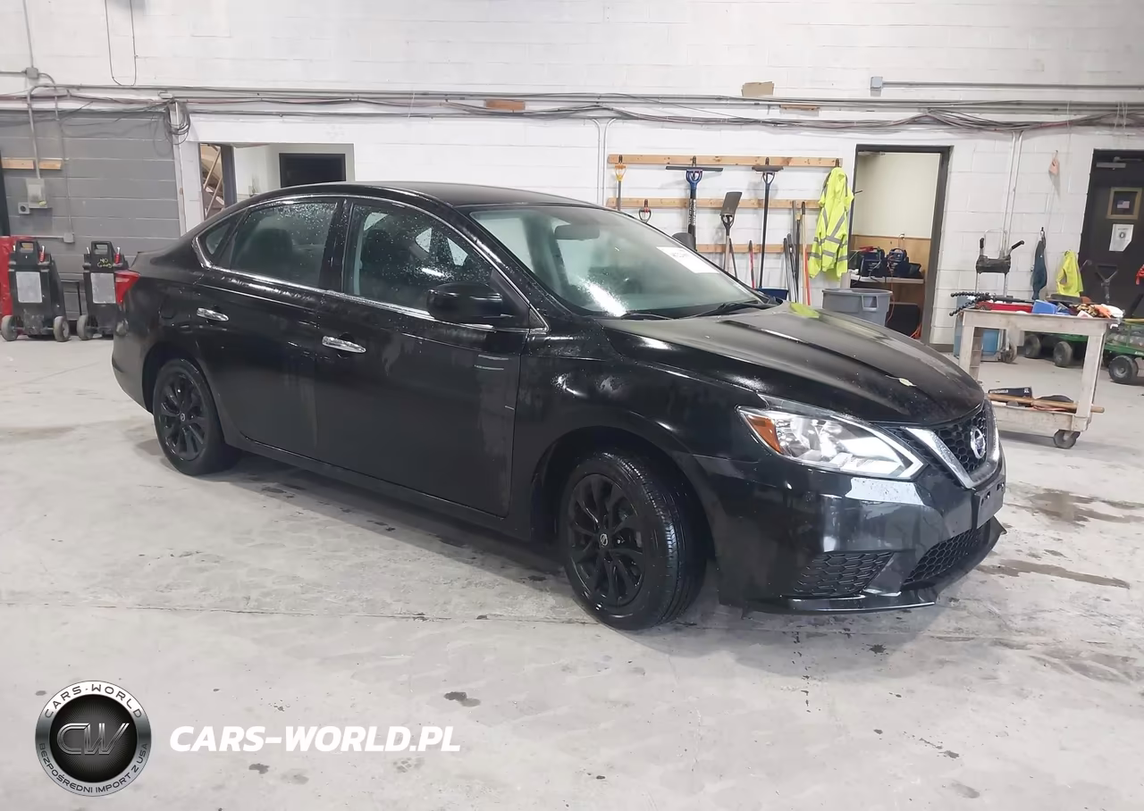 2018 Nissan Sentra S – zdjęcie 1 z 11