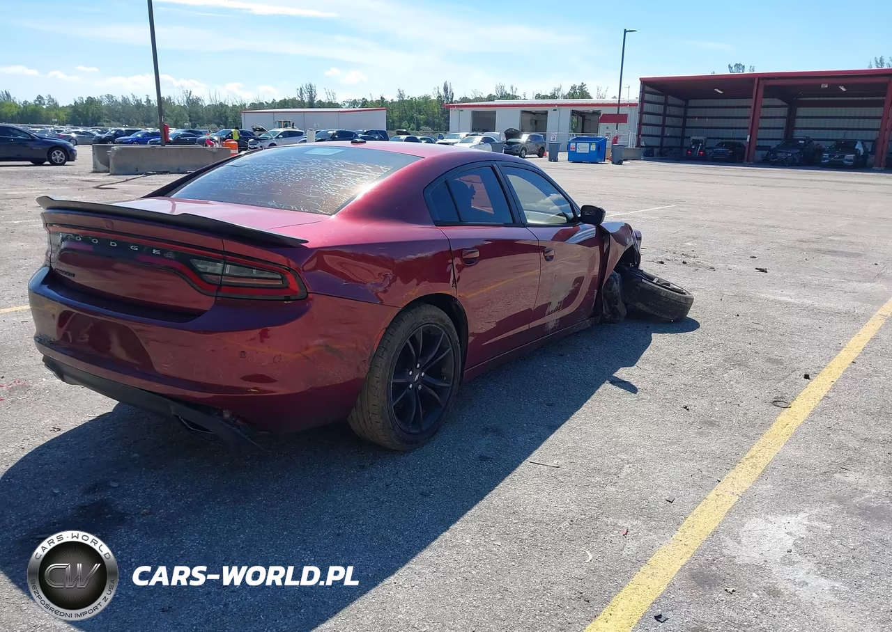 2018 Dodge Charger Sxt Rwd VIN:2C3CDXBG2JH188008 - 4