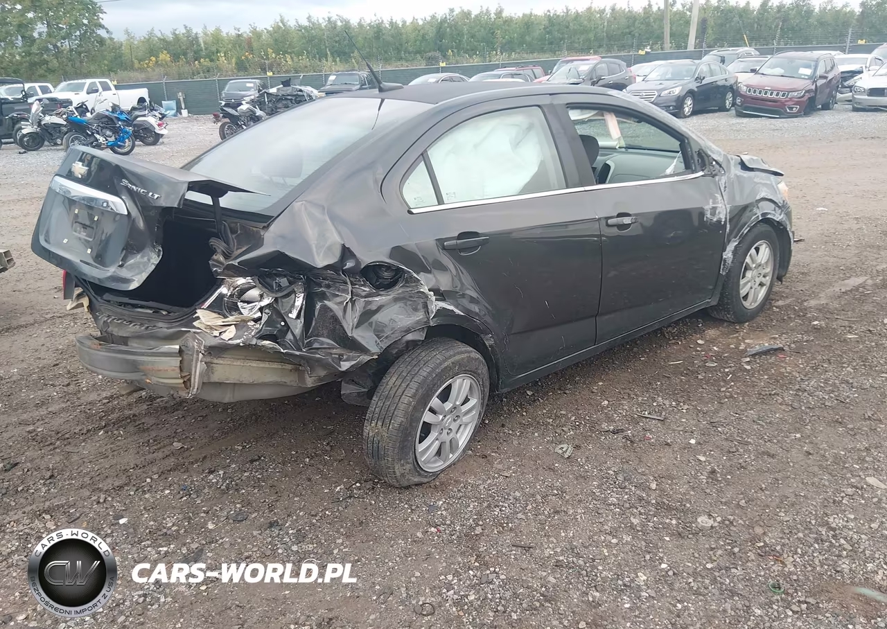 2014 Chevrolet Sonic Lt Auto VIN:1G1JC5SG5E4232377 - 4