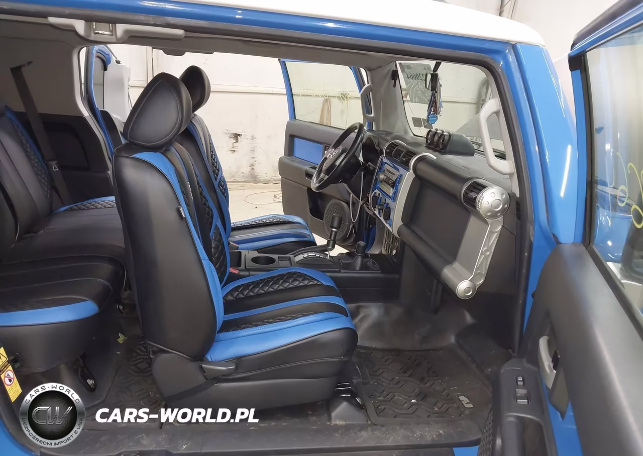 2007 Toyota Fj Cruiser VIN:JTEBU11F170075334 - 5